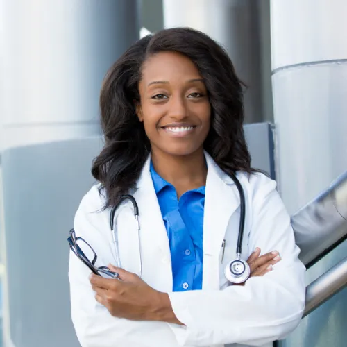 Dr. Emily Rodriguez / Solo Internist